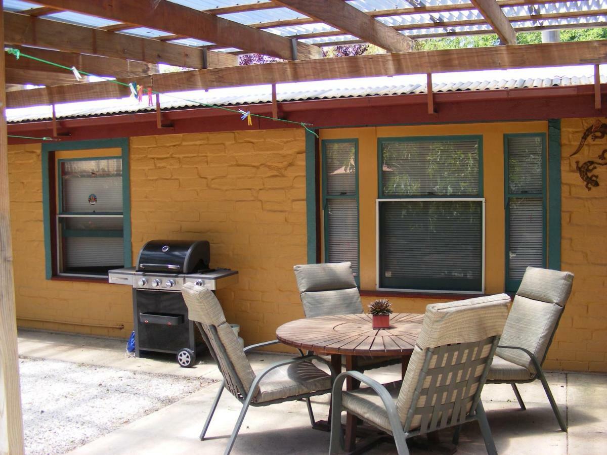 Trevalia Accommodation Penwortham Εξωτερικό φωτογραφία